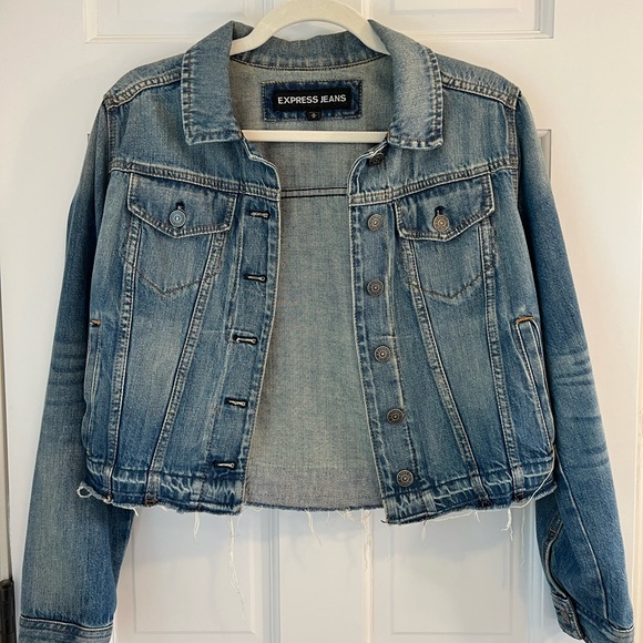 Express cropped jean jacket - Picture 1 of 3